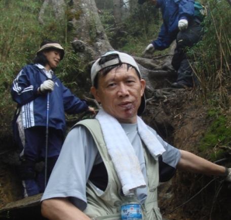金重勳校長照片