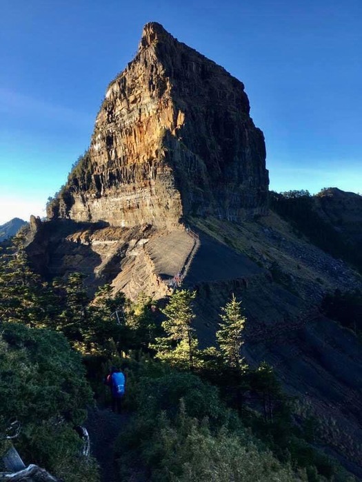 大霸尖山圖片